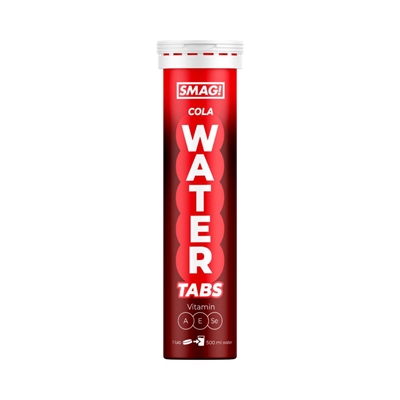 Cylindrisk rød beholder "SMAG! Water Tabs" med cola-smag. Indeholder 20 tabs, vitaminer A, E, C.