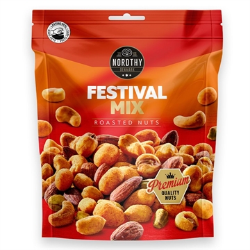 Rød og orange pose med Nordthy Festival Mix, fyldt med ristede nødder og teksten "Premium Quality".