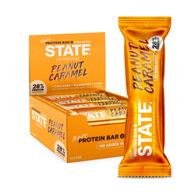 Orange pakke med STATE Protein Bar+ "Peanut Caramel", 28% protein, ingen tilsat sukker.