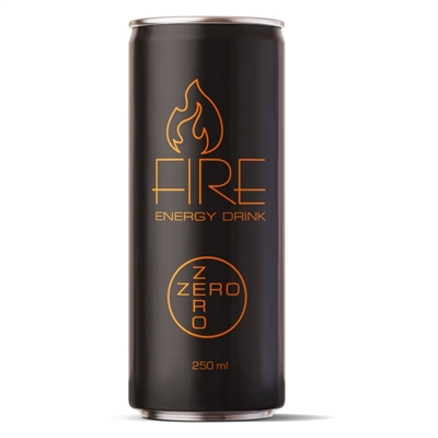 Sort dåse med orange tekst "Fire Energy Drink Zero" og flammegrafik, 250 ml.